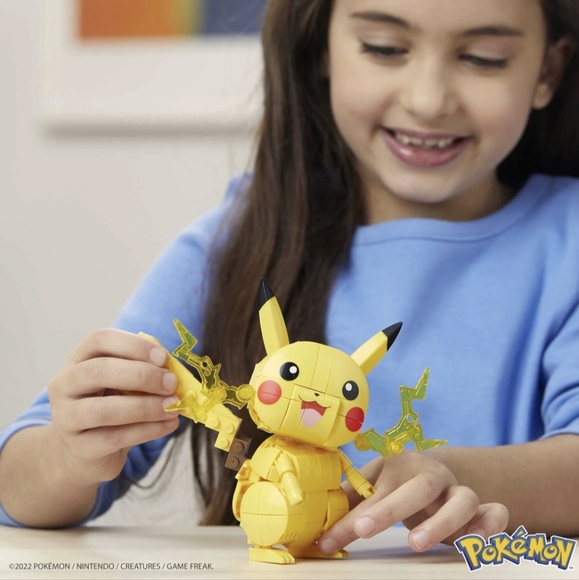 Pokemon Pikachu Mega Construx Building Toy Poseable 211 Pieces Articulated NEW - Picture 6 of 7